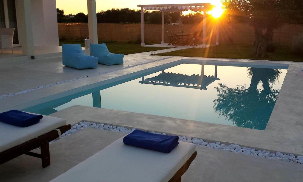 Villa Evanna Lefkimmi  Exteriör bild