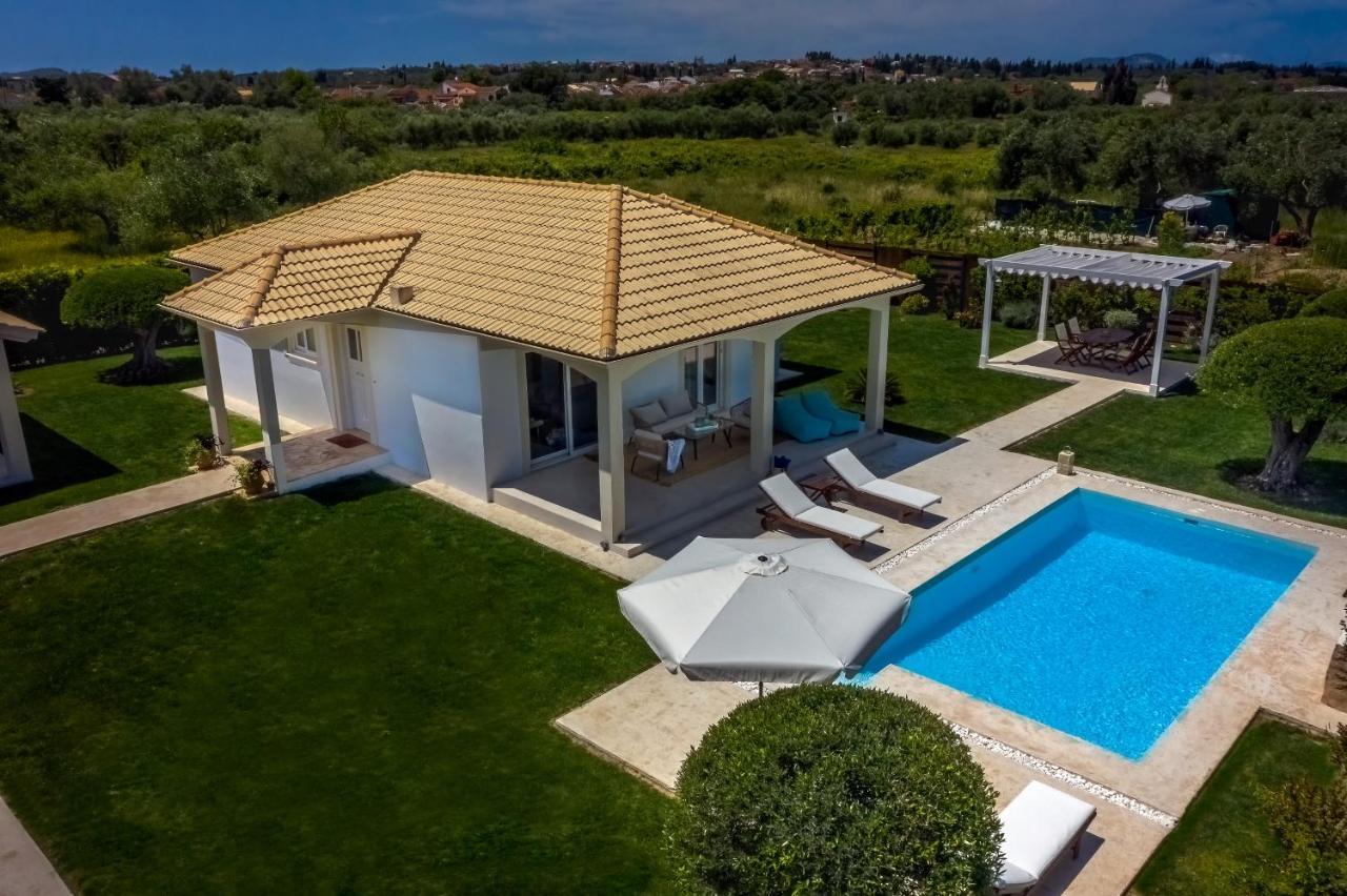 Villa Evanna Lefkimmi  Exteriör bild