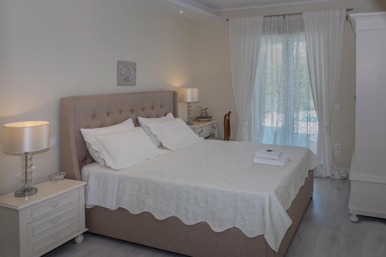 Villa Evanna Lefkimmi  Exteriör bild